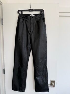Abercrombie & Fitch Black High-Rise '90s Straight Pants